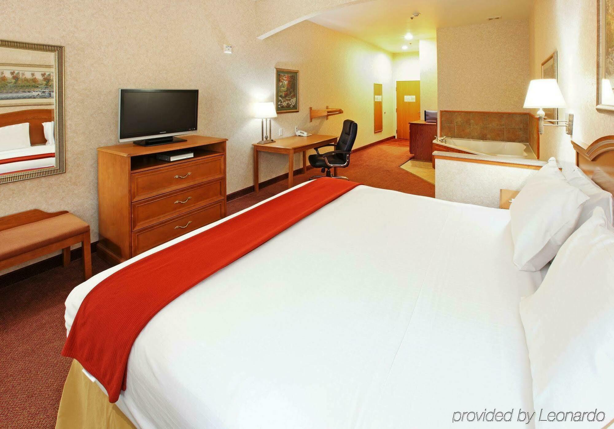 Holiday Inn Longview - North By Ihg Buitenkant foto